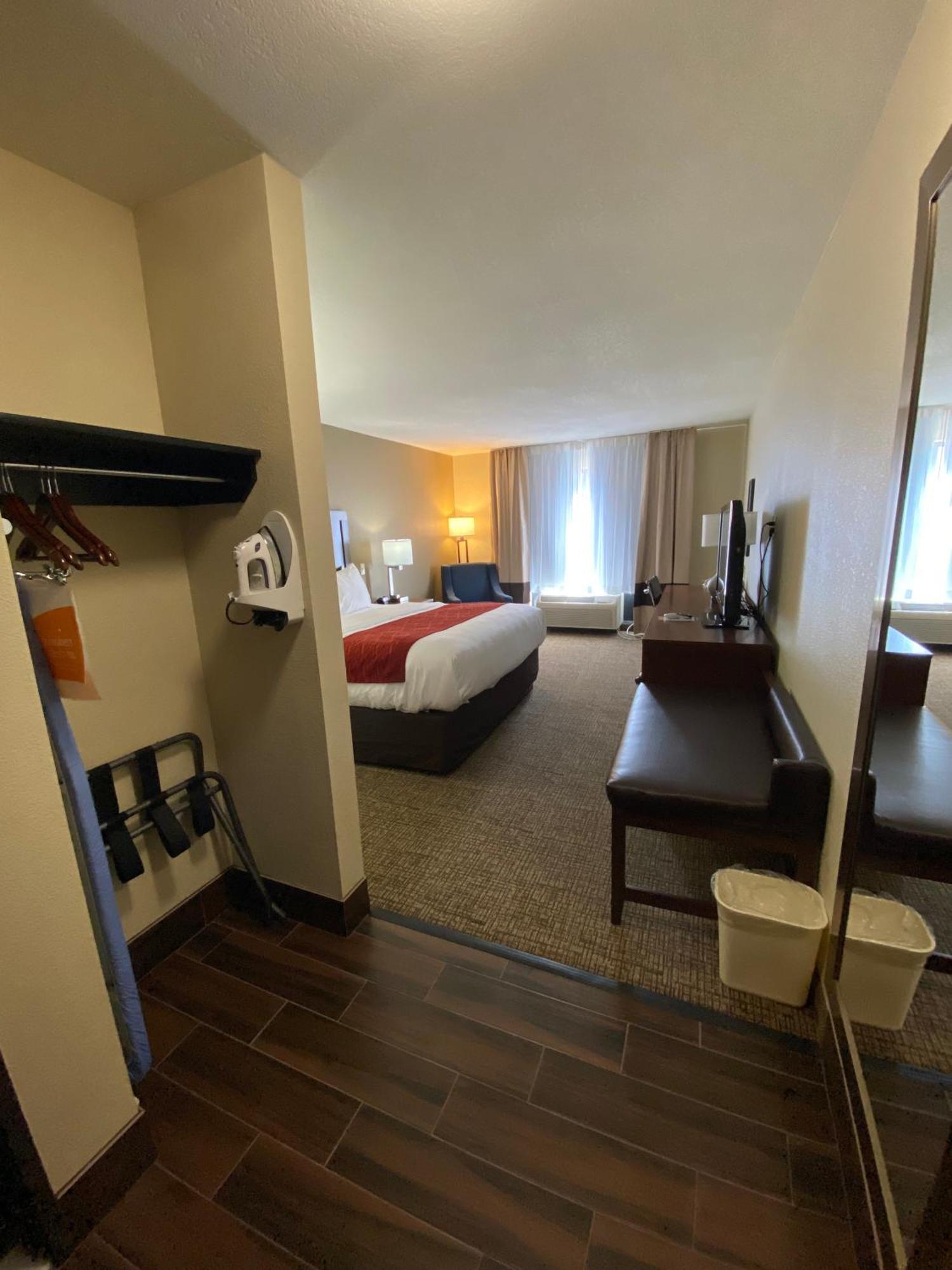 Comfort Inn & Suites Goodland Bilik gambar